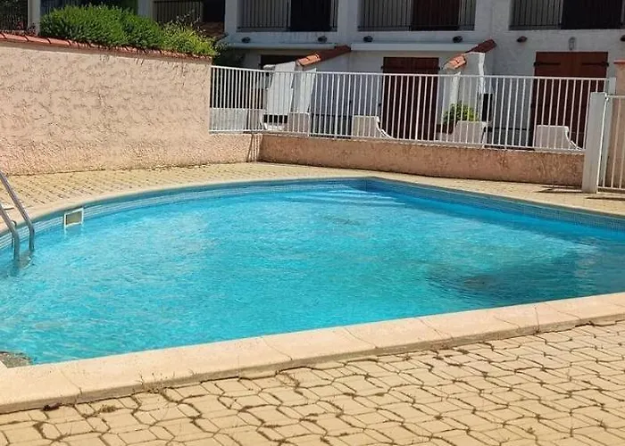 Le Lagon Maison Avec Immense Terrasse - Piscine Partagee Et A 300 M *